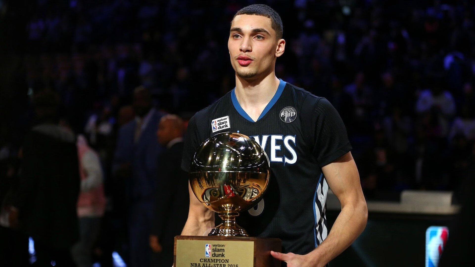 唐斯空砍22+18难阻连败 独行侠多点开花送尼克斯四连败 新秀弗拉格18分成亮点