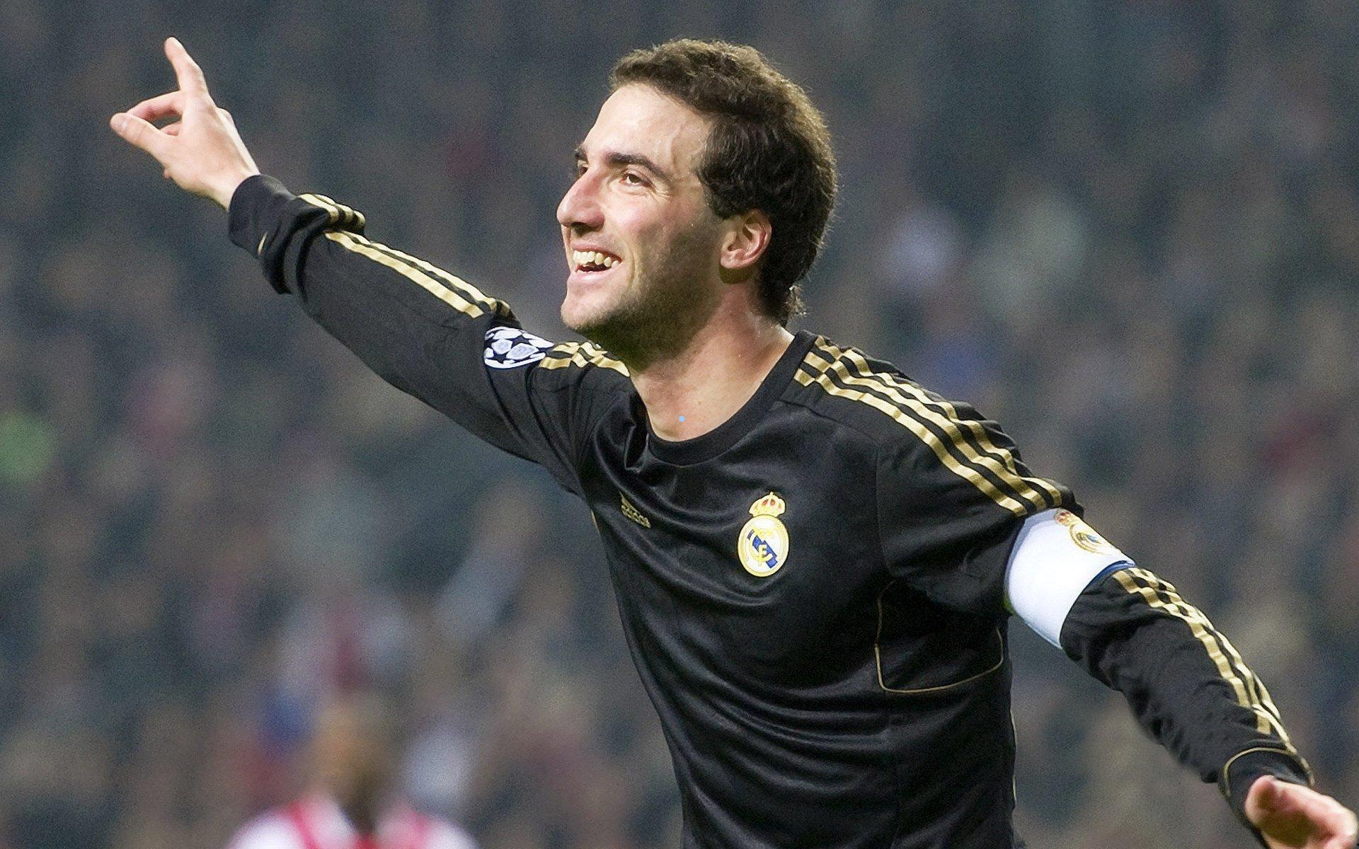 莱奥职业生涯新篇章,米体深度解析其六大进化,加练与风格蜕变成焦点